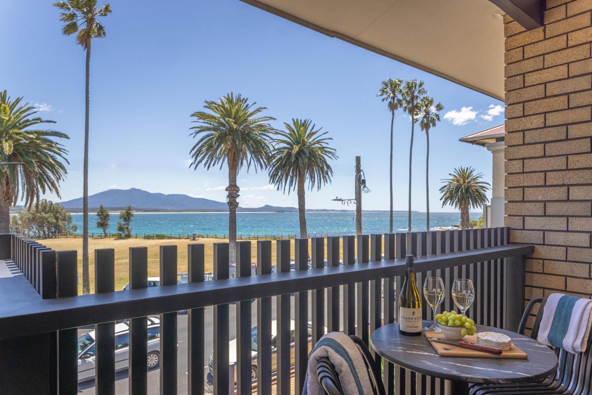 Bermagui Beach Hotel Quarto foto